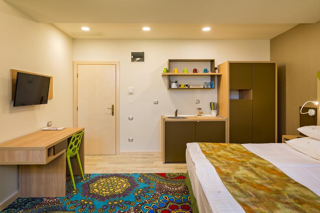 Blumenhaus Sibiu Aparthotel Luaran gambar