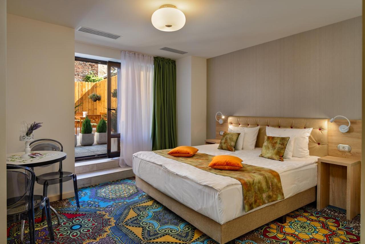 Blumenhaus Sibiu Aparthotel Luaran gambar