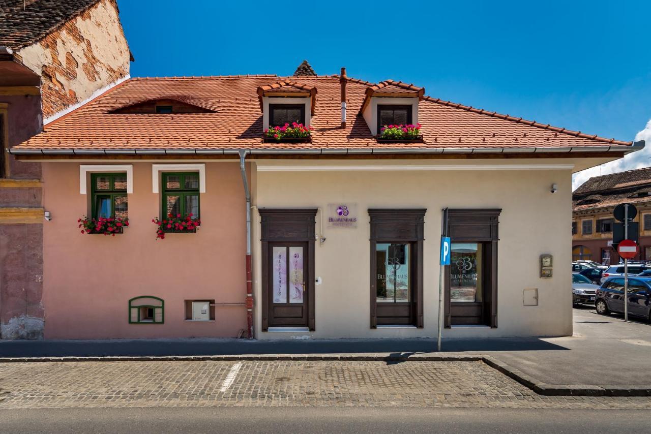 Blumenhaus Sibiu Aparthotel Luaran gambar