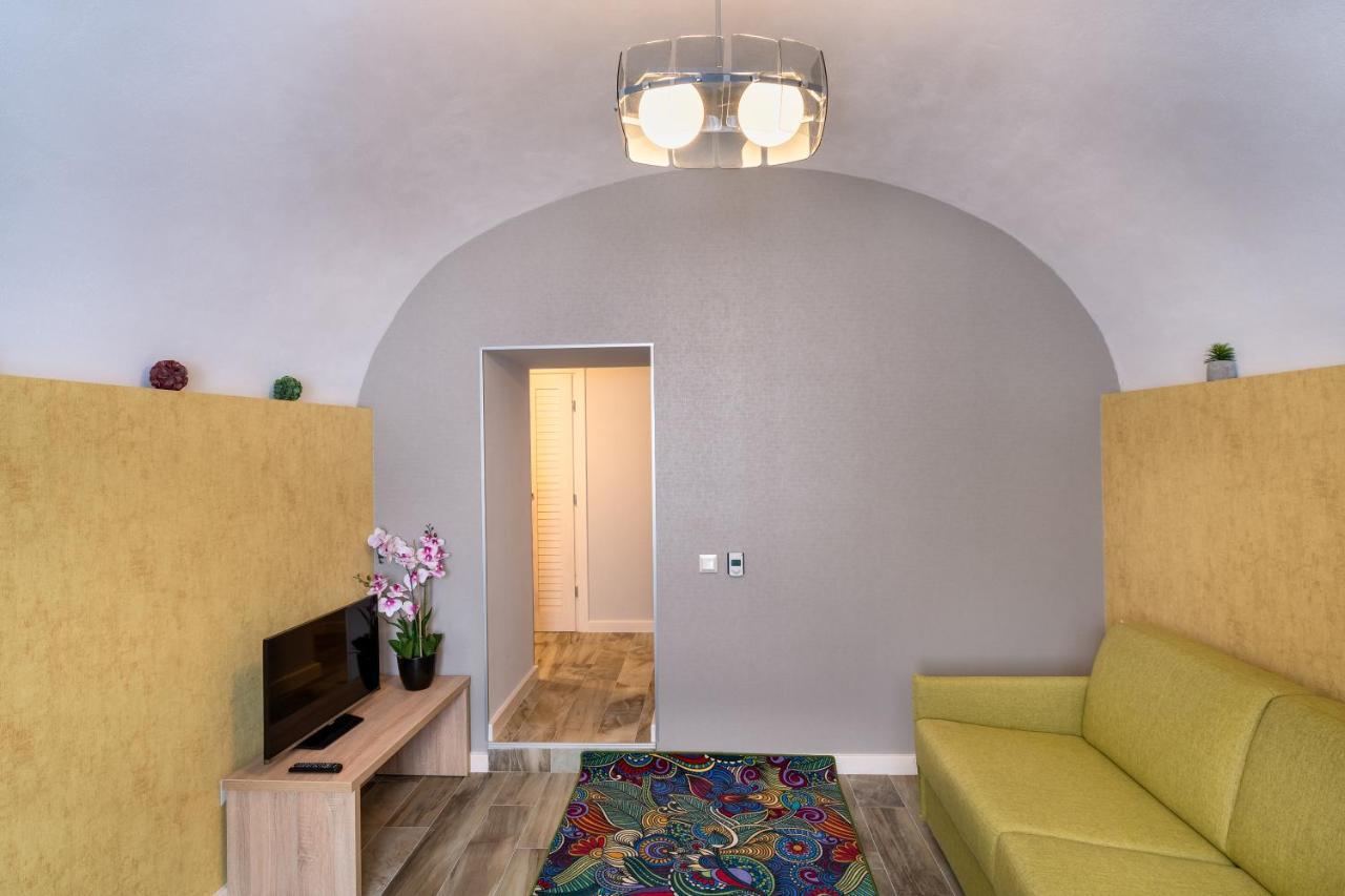 Blumenhaus Sibiu Aparthotel Luaran gambar